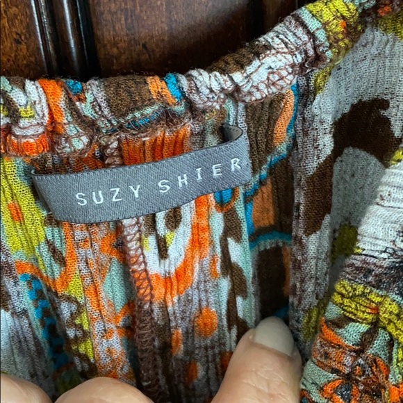 SUZY SHIER Tribal print off the shoulders dress. - Picture 8 of 11